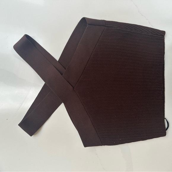 Babaton Cross-Strap Ribbed Top - Picture 2 of 4